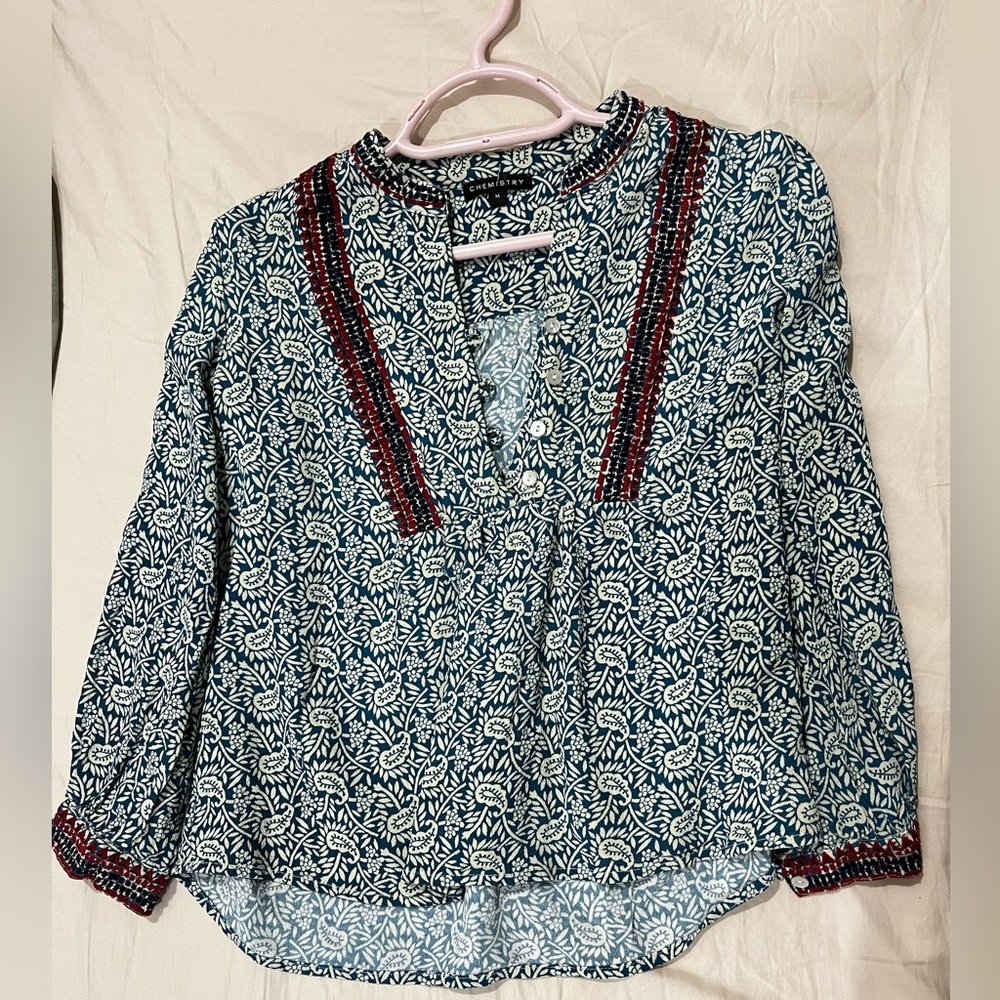 Chemistry Blouse. Super light and breezy !